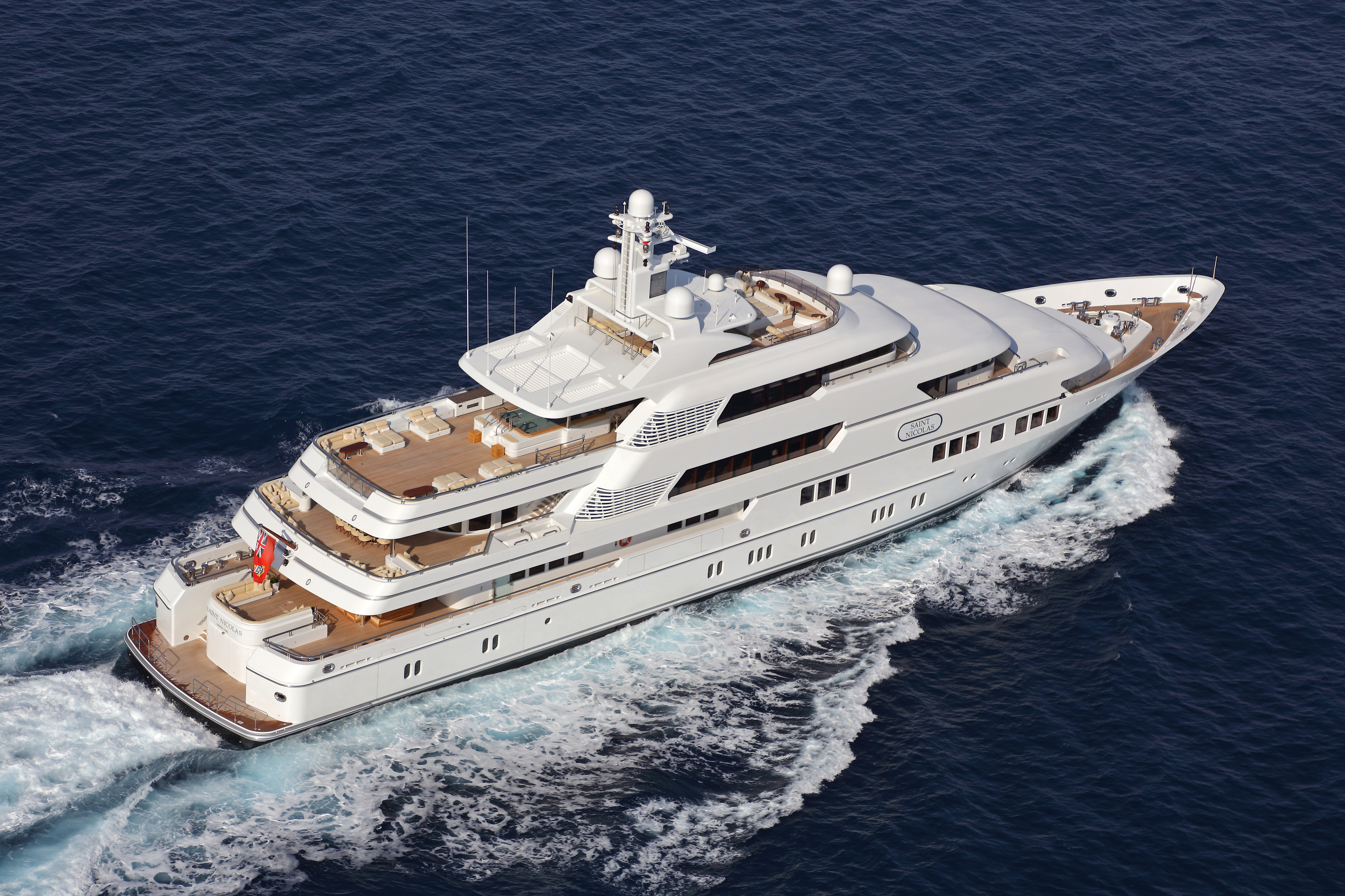 SAINT NICOLAS charter specs and number of guests