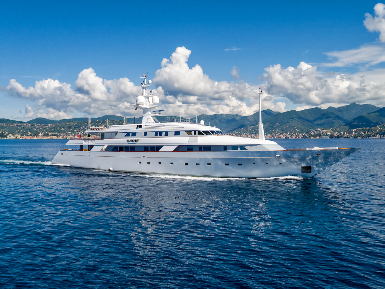 SOKAR charter specs and number of guests