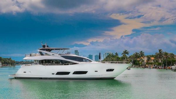 FUTURE yacht Charter Brochure