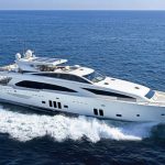COUACH 3707 charter specs and number of guests