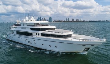 JULIA DOROTHY yacht Charter Price