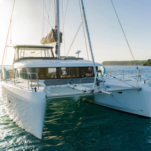 LE TIGRE yacht Charter Price