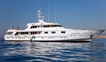 X yacht Charter Price