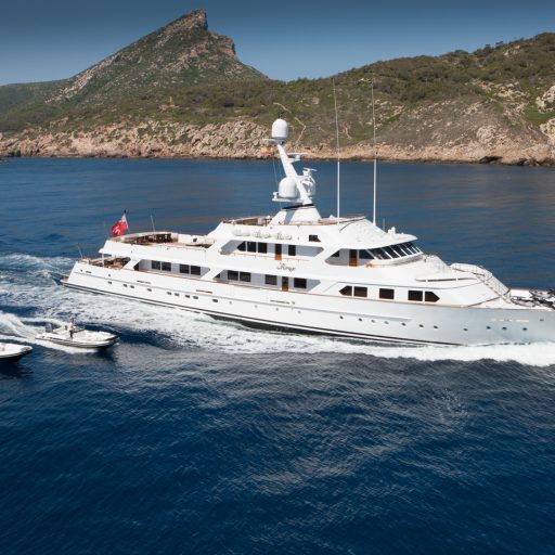 MIRAGE charter specs and number of guests