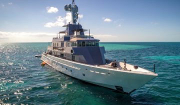MIZU yacht Charter Price