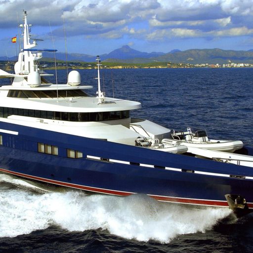 OCEAN SEVEN charter specs and number of guests