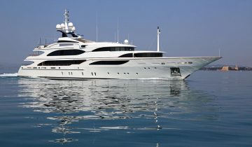 JAGUAR yacht Charter Price