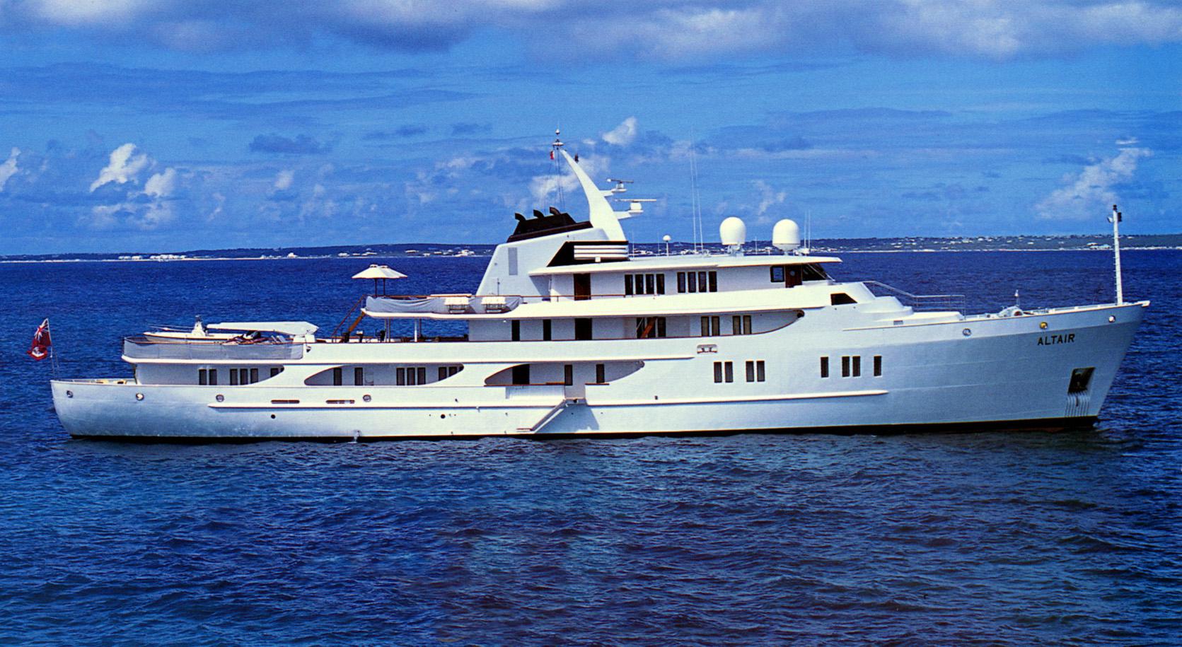 ALTAIR III charter specs and number of guests