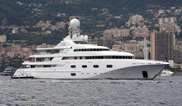 PEGASUS VIII yacht Charter Price