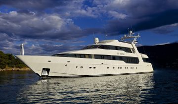 O’Leanna yacht Charter Price