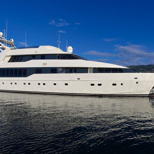 O’LEANNA yacht charter interior tour