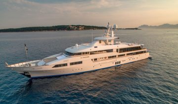 LE PHARAON yacht Charter Price
