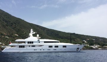 BARAKA yacht Charter Price