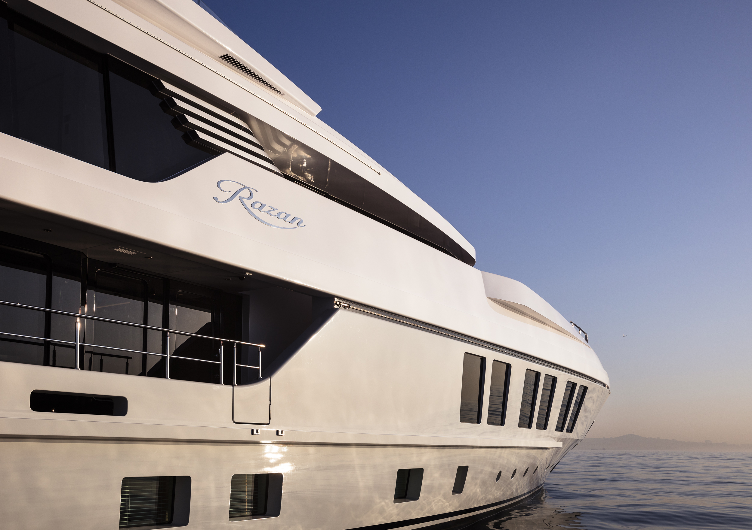 47 m Razan charter specs and number of guests