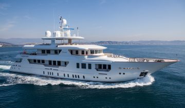 PRIDE yacht Charter Price