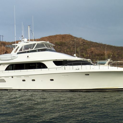 CAYMAN charter specs and number of guests