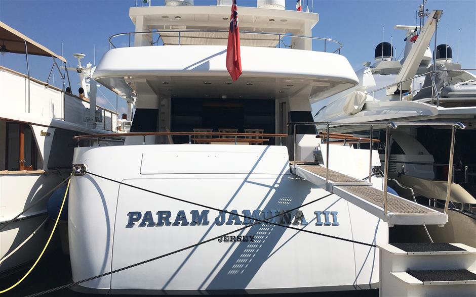 PARAM JAMUNA III yacht