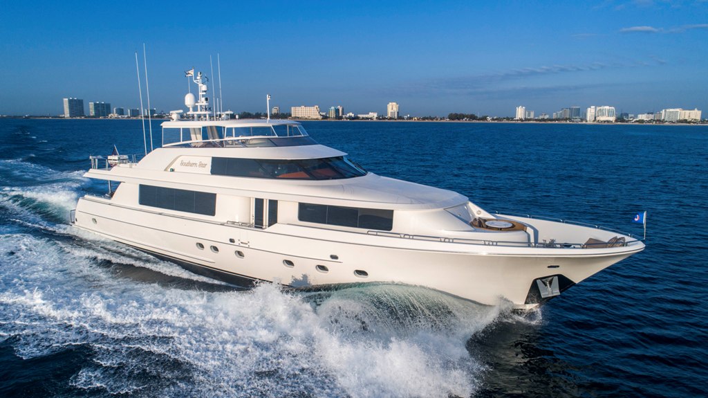SOUTHERN STAR specs with detailed specification and builder summary