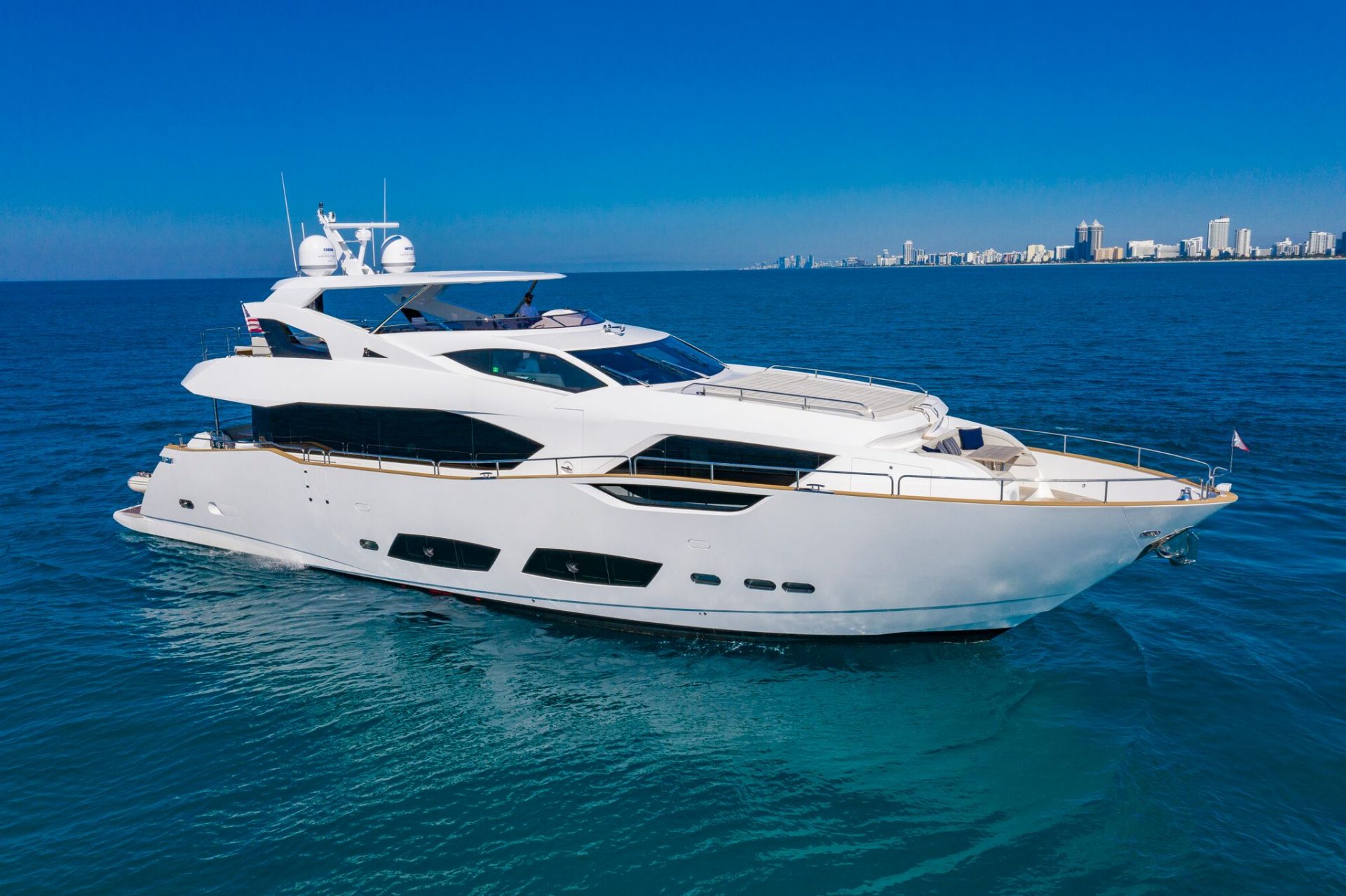 sunseeker luxury yachts