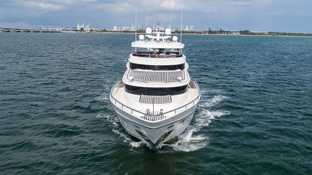 JULIA DOROTHY yacht