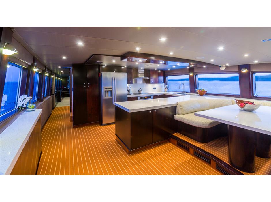 UNBRIDLED yacht