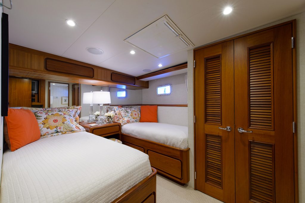 DREAM CATCHER yacht
