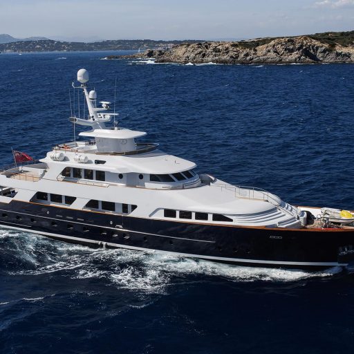 L’ALBATROS yacht sale interior tour