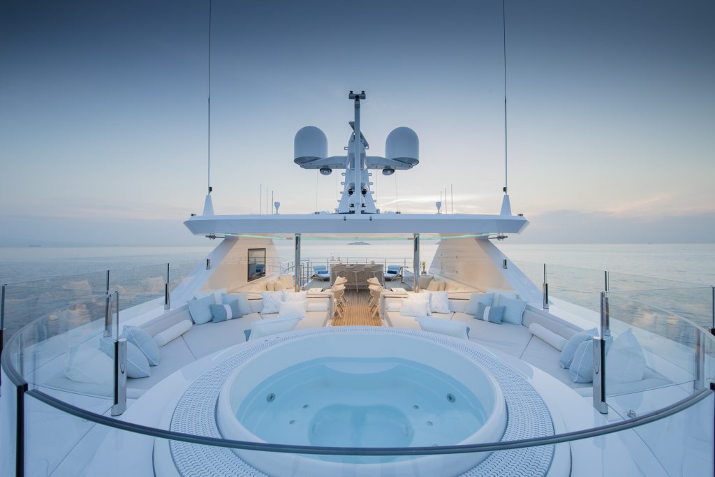 47 m Razan yacht