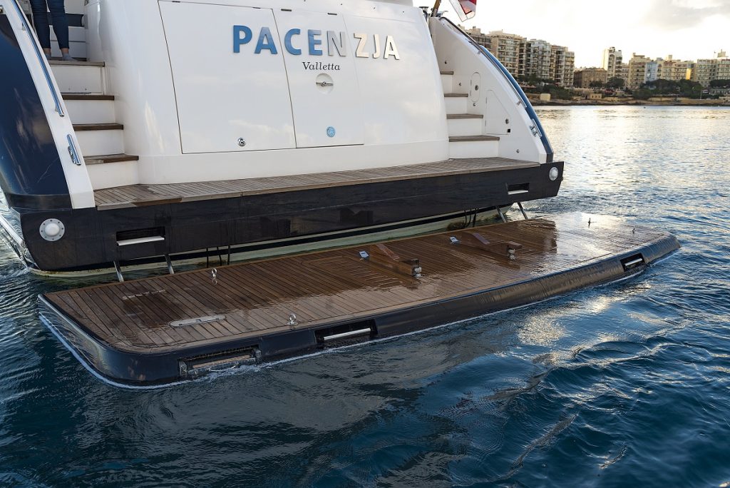 Pacenzja yacht